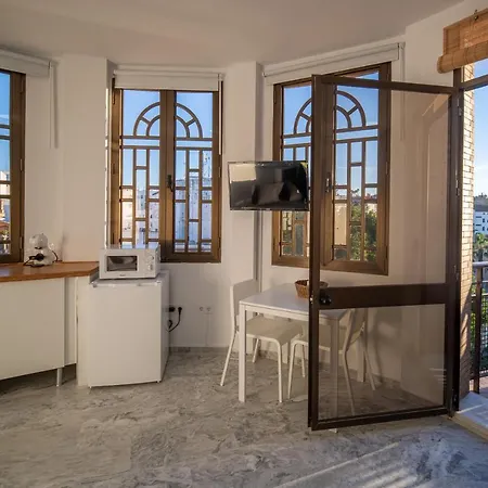 Conjunto De Antiguo Palacio Paris Huelva